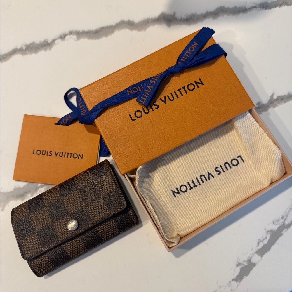 Louis Vuitton Brown Damier Ebene Key & Card Holder with Box (only owner)